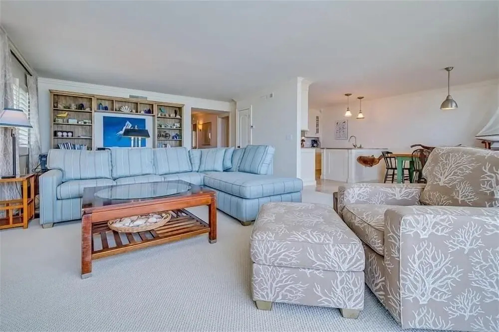 Sea Oats 217 2 Bedroom Home by RedAwning