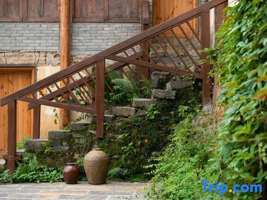 Yangshuo Xiaxiang yishanjing homestay