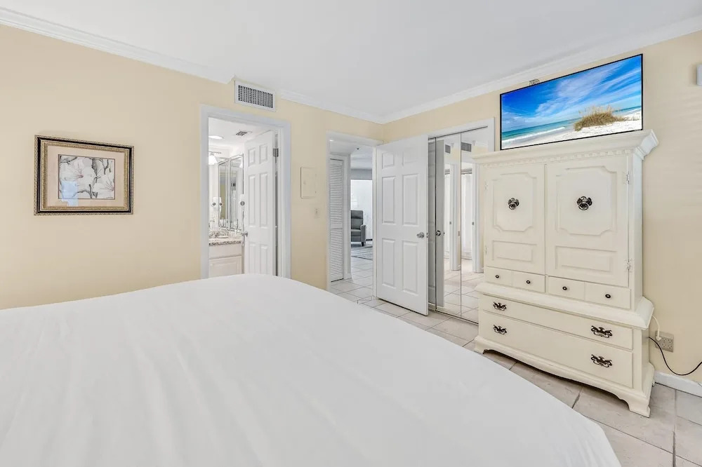 Beachside Two 4310, Miramar Beach