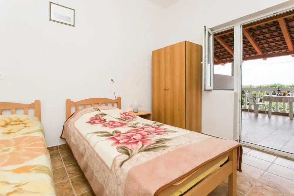 Apartments Franka Saplunara
