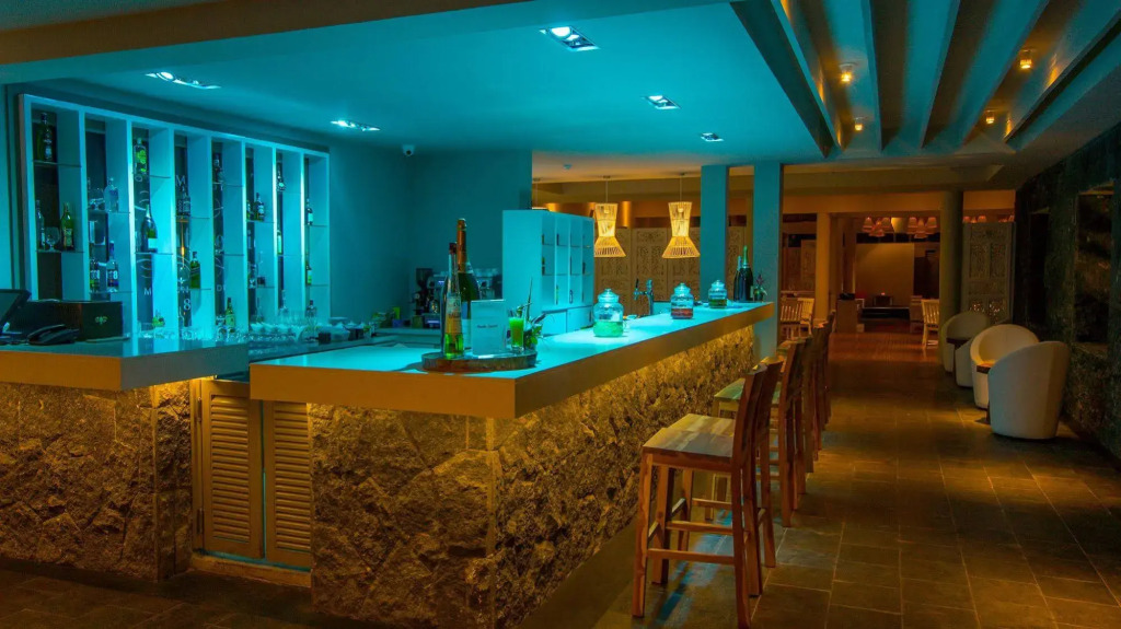 Solana Beach - Adults Only
