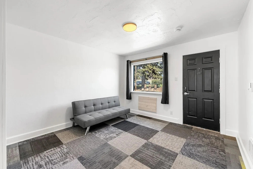 Copper Hill Suites