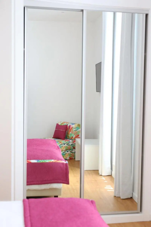 Glass Boutique - Rooms & Suites
