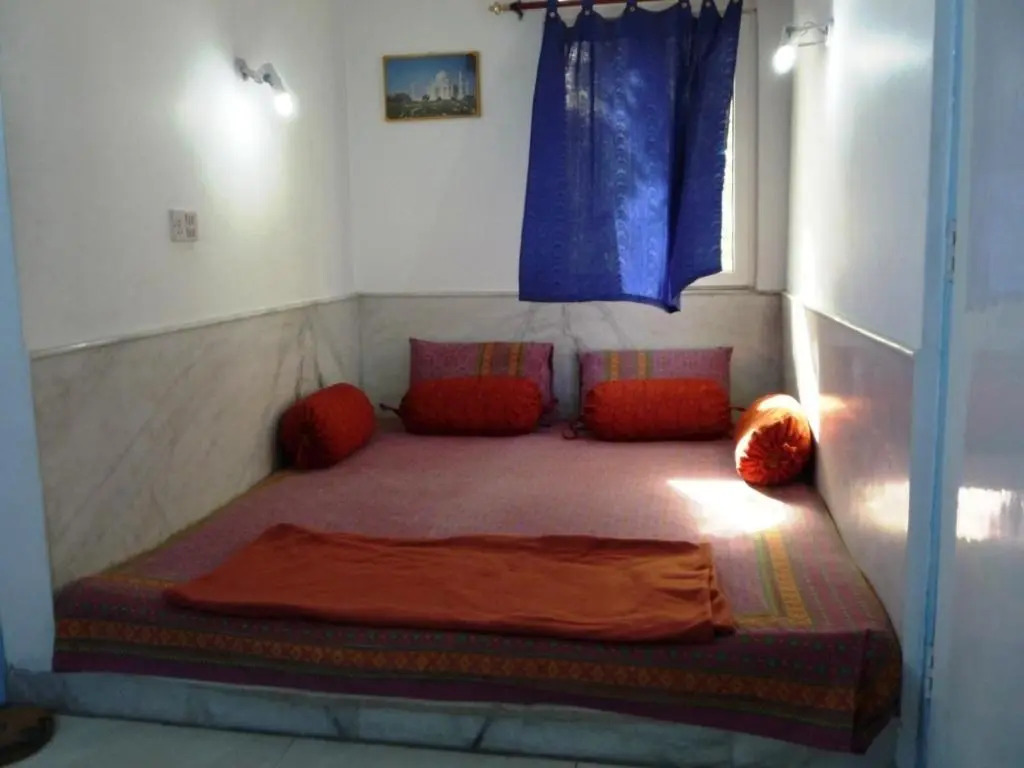 Maya Hotel & Restaurant