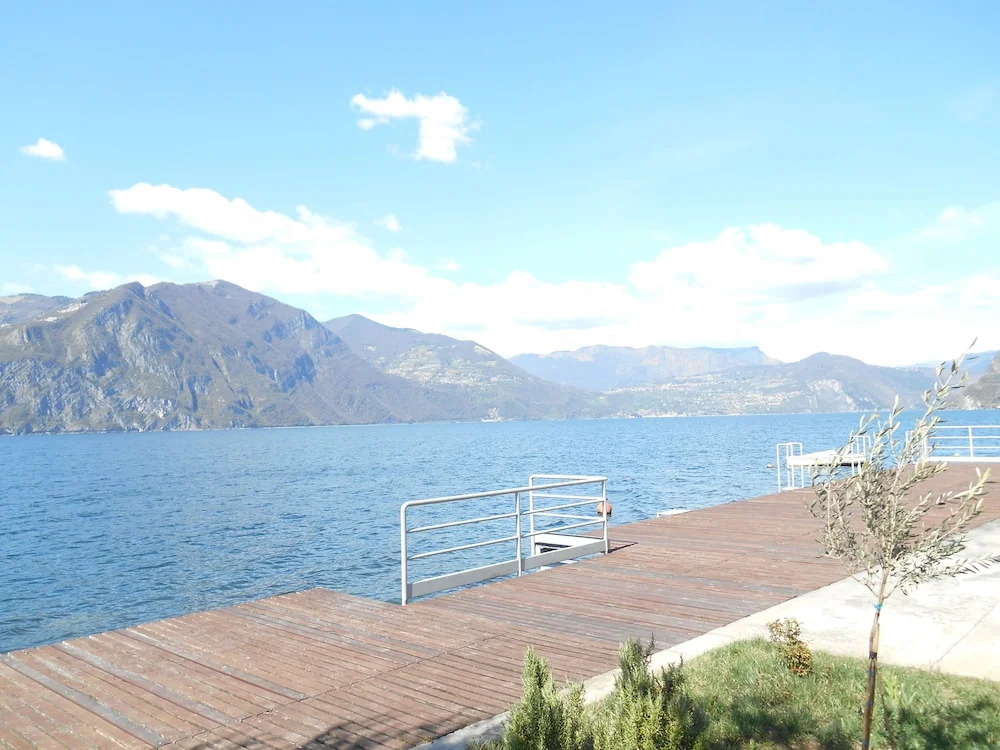 Direttamente Al Lago Apartments