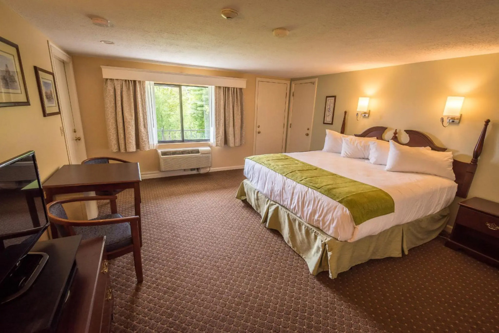 Fox Ridge Resort
