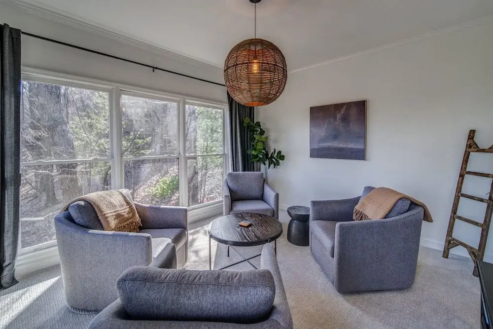 Luxury Mountain Home in Big Canoe! Golf / Lake / EV / Game Room!