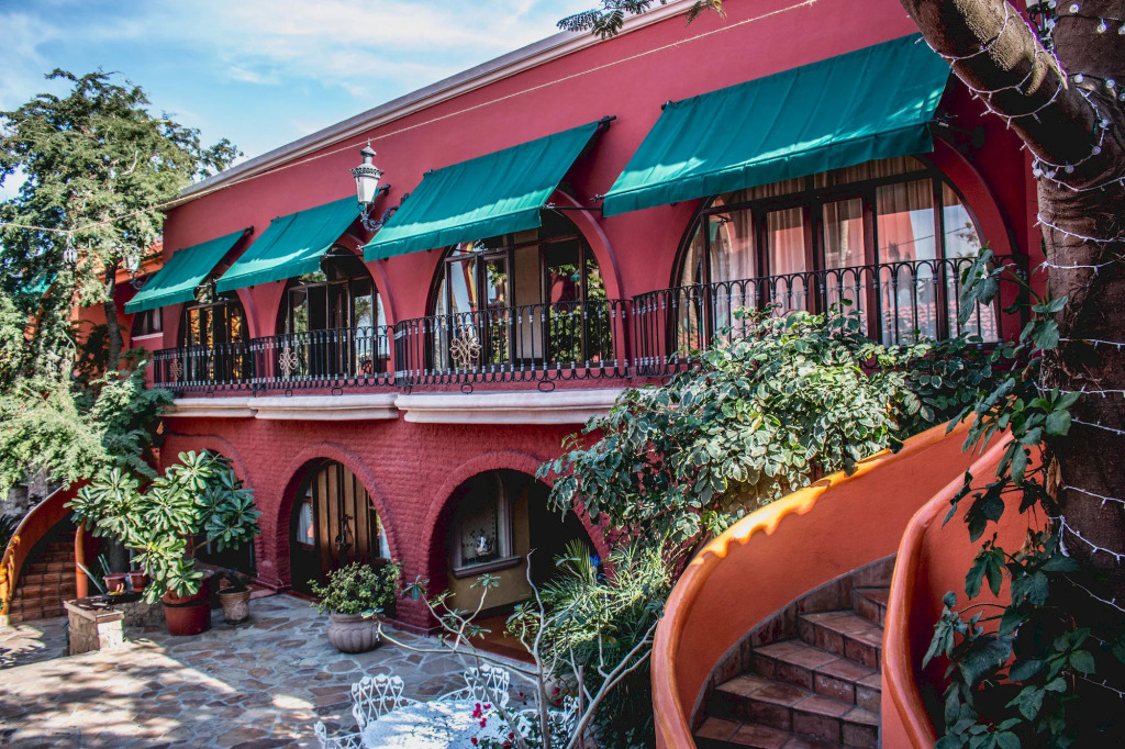 Collection O Casa Bella Hotel Boutique, Cabo San Lucas