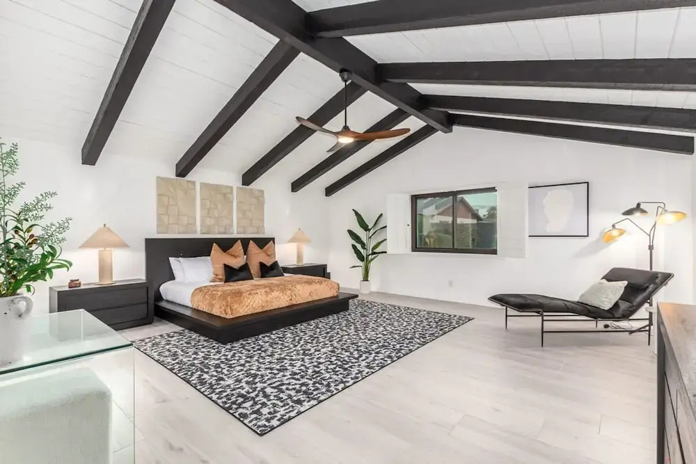 The Ace Experience 2 Masters Heated Pool Hot Tub