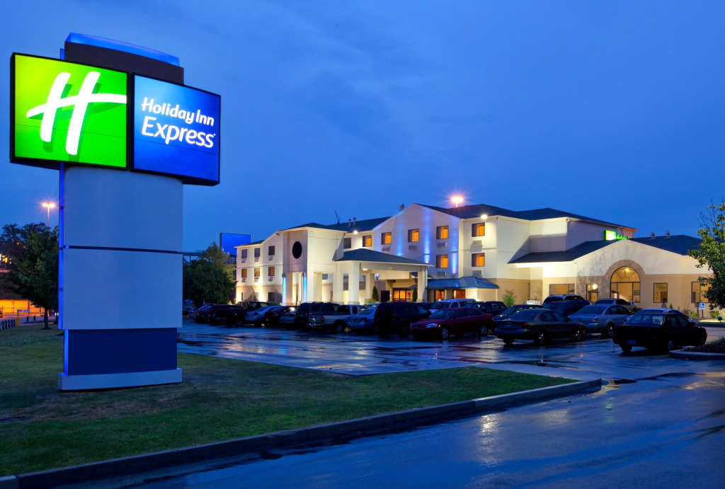 Holiday Inn Express Hotel Pittsburgh-North/Harmarville by IHG