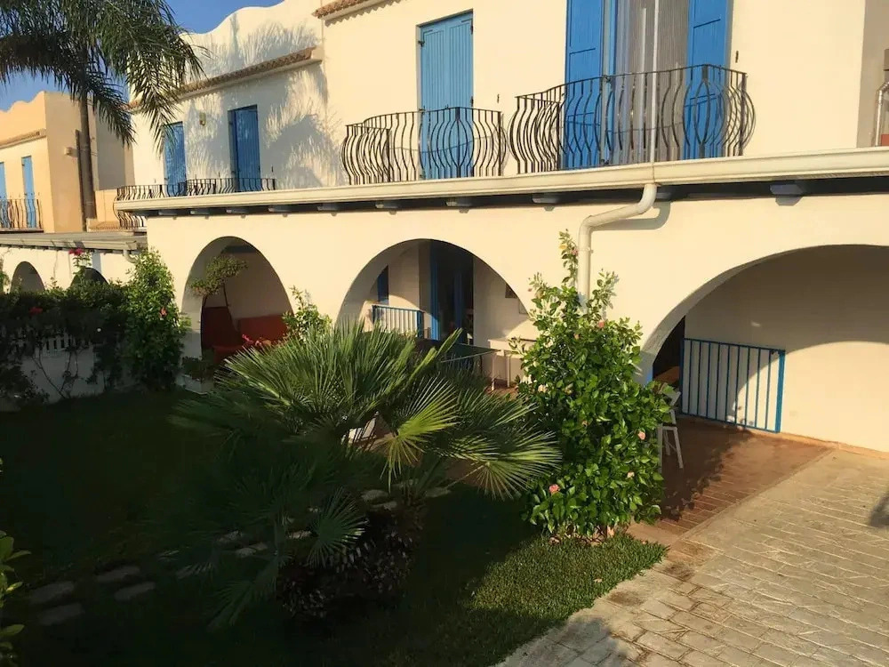 Villa With 3 Bedrooms In Marina Di Ragusa With Enclosed Garden 600M From The Beach