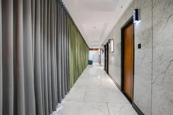 Fabhotel Royal Orbits