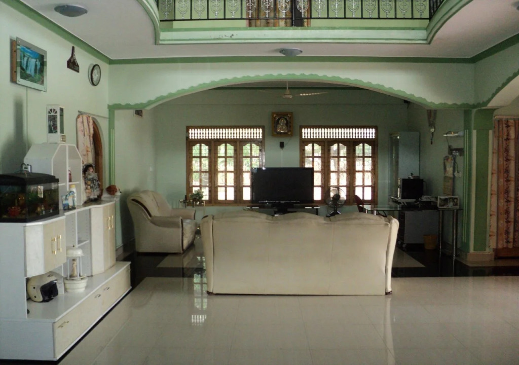 Golden Rest Hotel