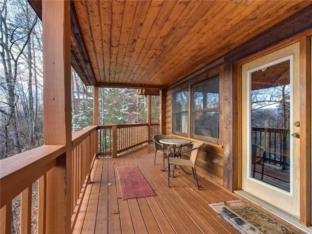 Dew South 2 Bedroom Home with Hot Tub