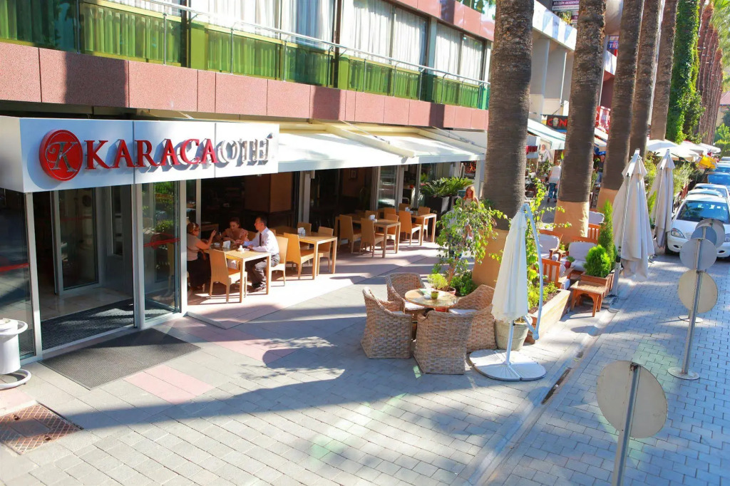 Karaca Hotel