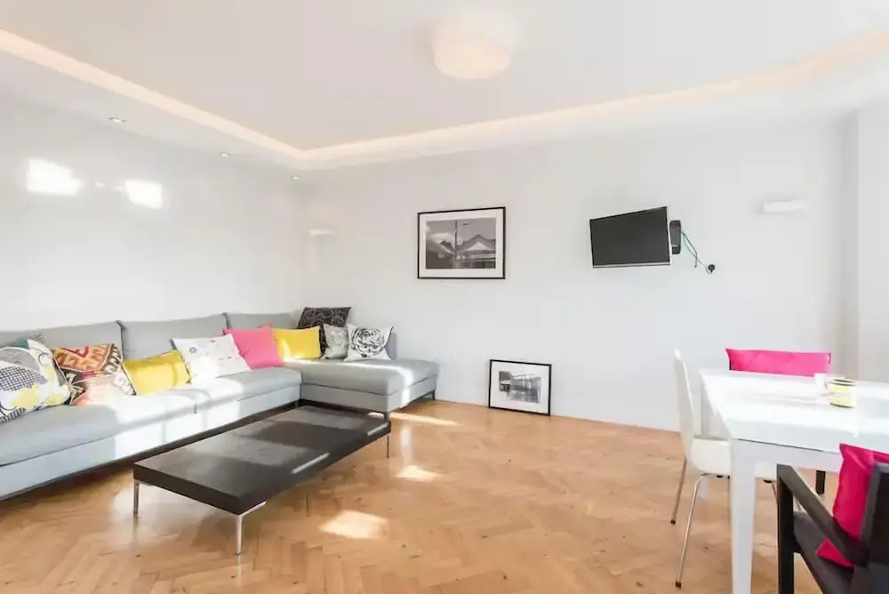 Stylish 1-bedroom flat near Hyde Park