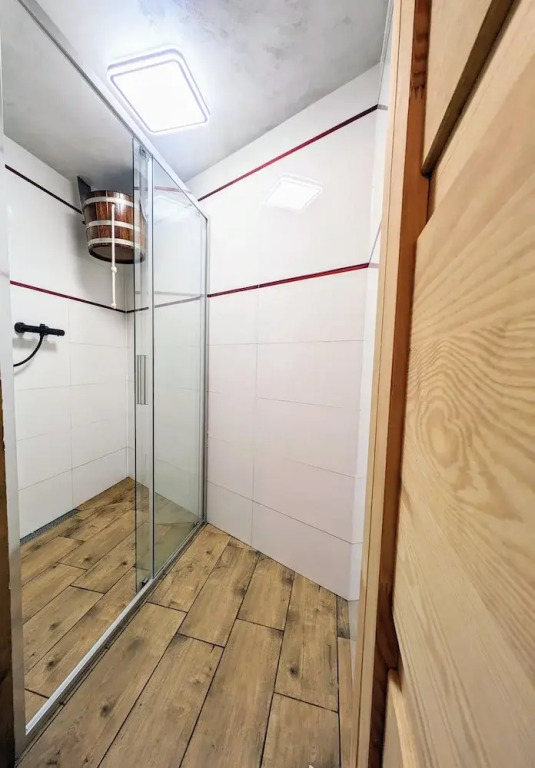 Large Holiday Apartment With Sauna