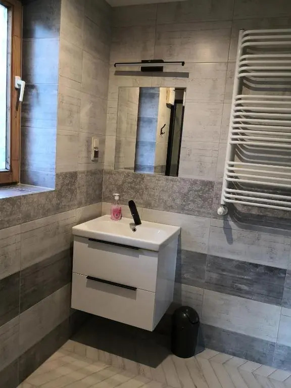Apartamenty i pokoje gościnne Wajdówka