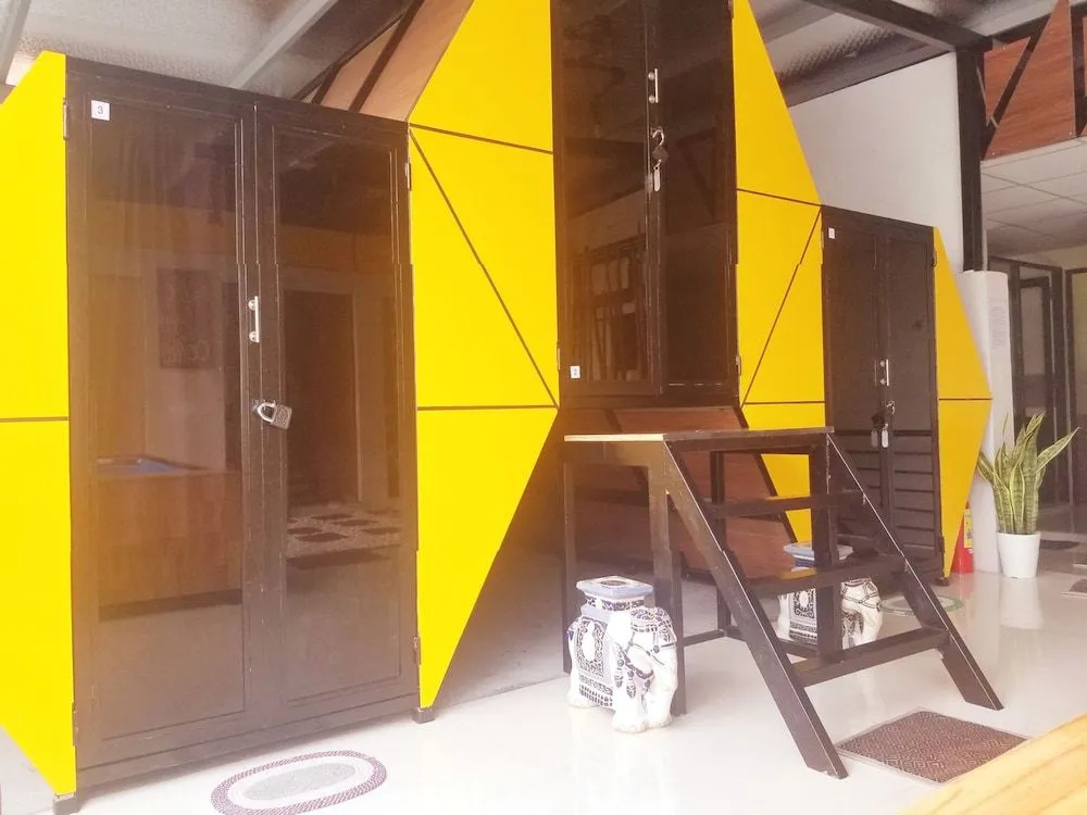 Codo Bee Capsule Garden - Hostel