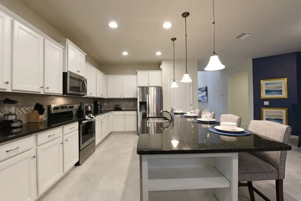 Windsor at Westside-8844MCDJGIL home