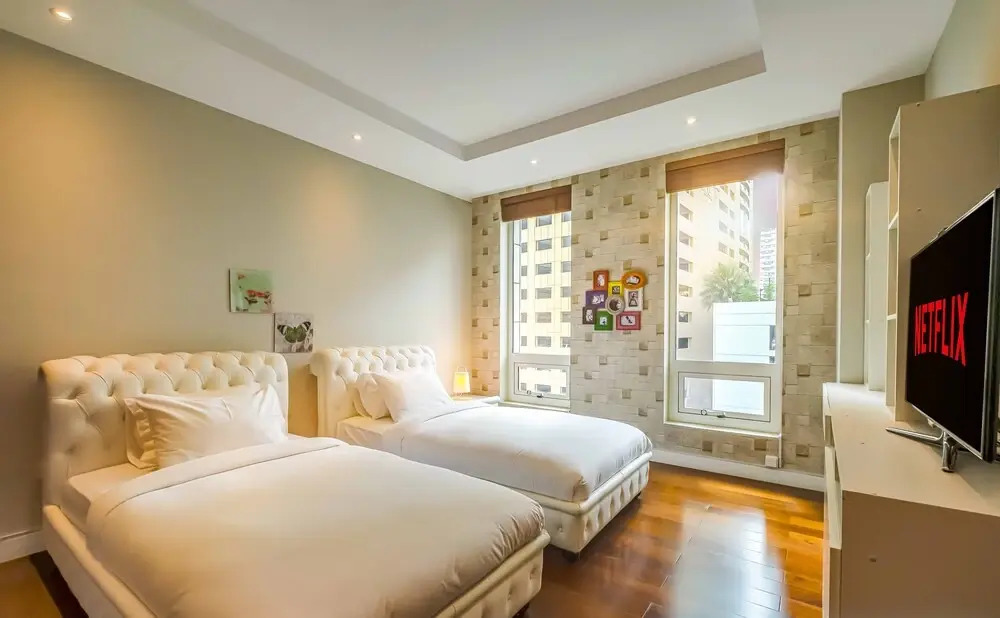 LUX - The Exclusive DIFC residence