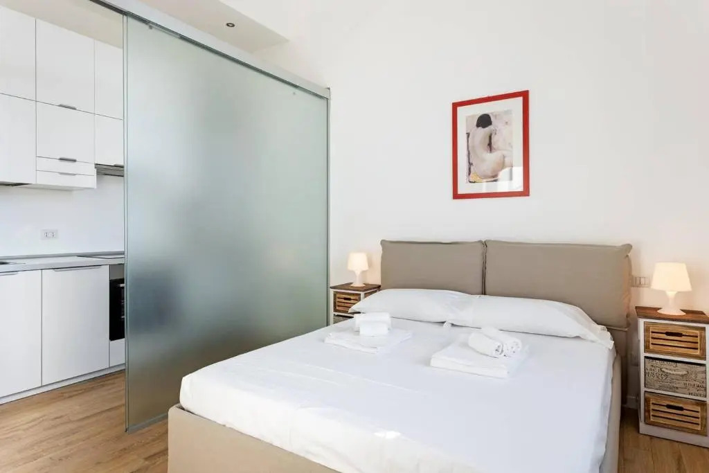 Spacious Flat Close To Fondazione Prada & Metro