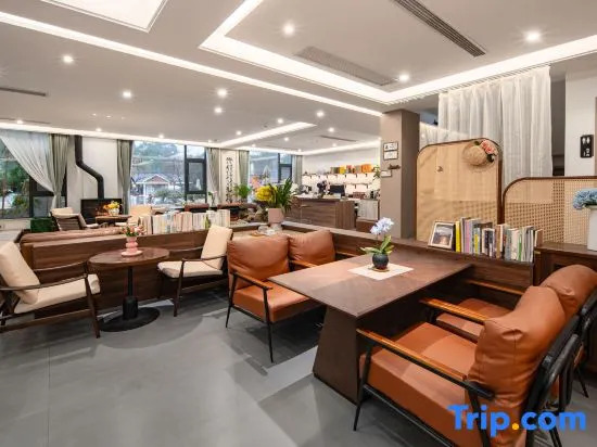 Yixing Oasis Waterfront Garden Homestay