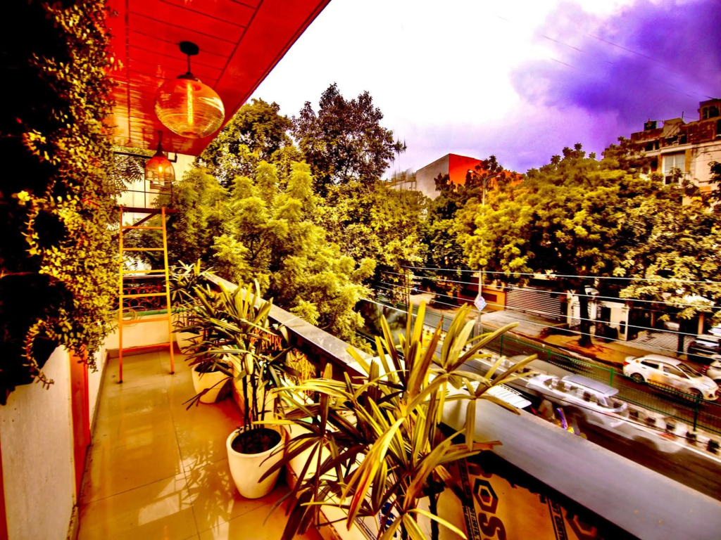 Lime Stays B&B GK-2 at Greater Kailash Metro South Delhi nearby Saket Select City