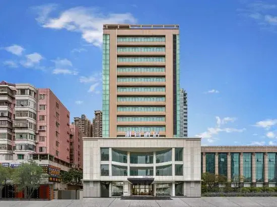 Yayi Hotel