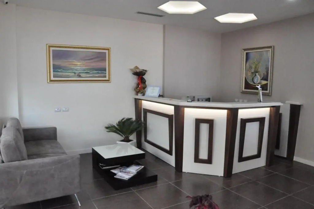 Coral Hotel & Resort