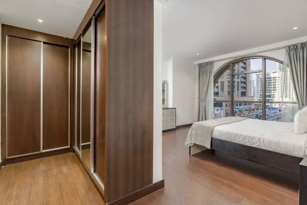 Lux BnB Duplex Casa Private Garden JBR