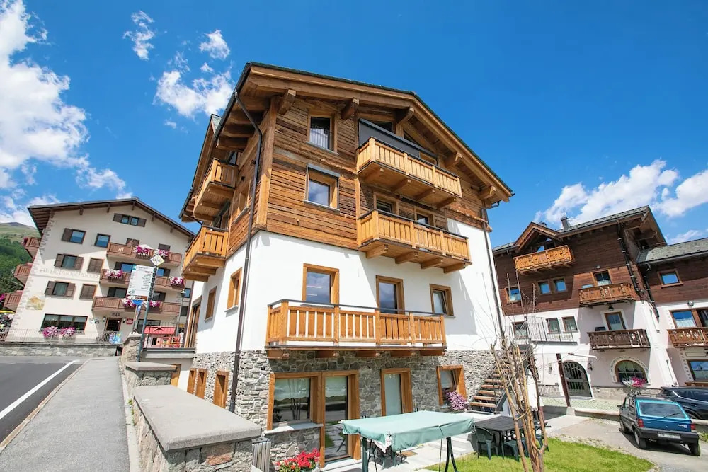 Wood House Livigno Ski in - Ski out 10m
