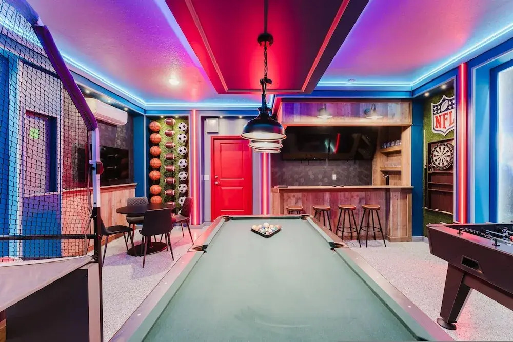 Amazing 7 bd Summerkitchen Gameroom