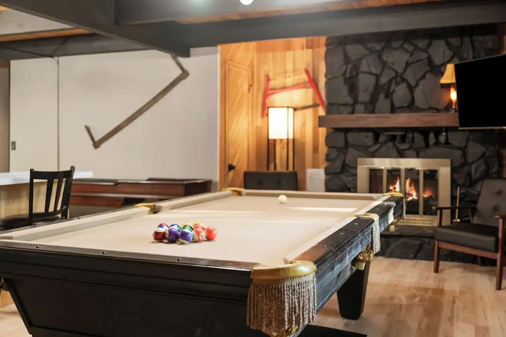 Timber Wolf Tavern