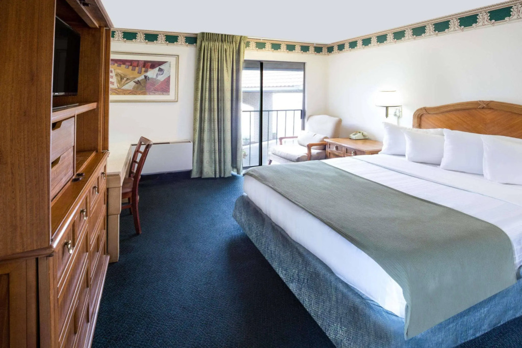 Days Inn - Kennewick