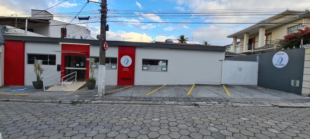 Hotel Veleiro
