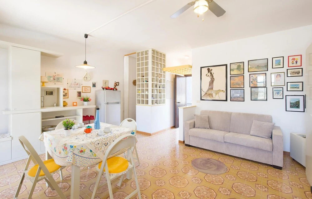Beautiful Apartment in Cassano Allo Jonio With