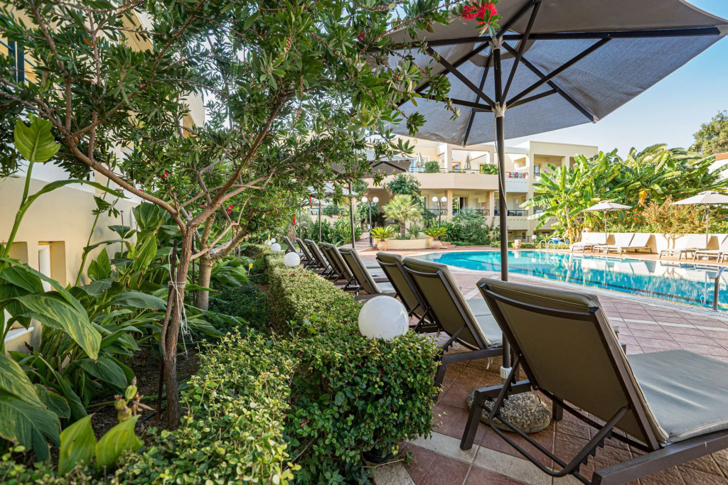 Helios Apartments