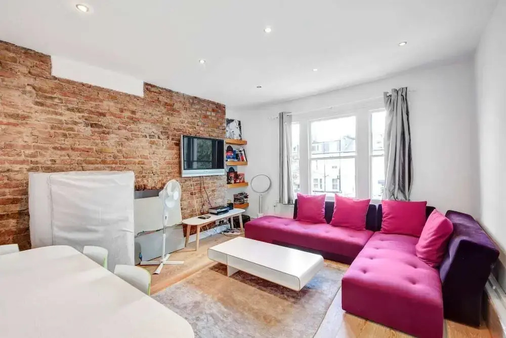 Elegant 2 Bed Apt in Kensington Olympia
