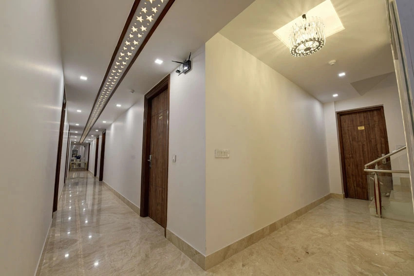 Golden Tree Hotel