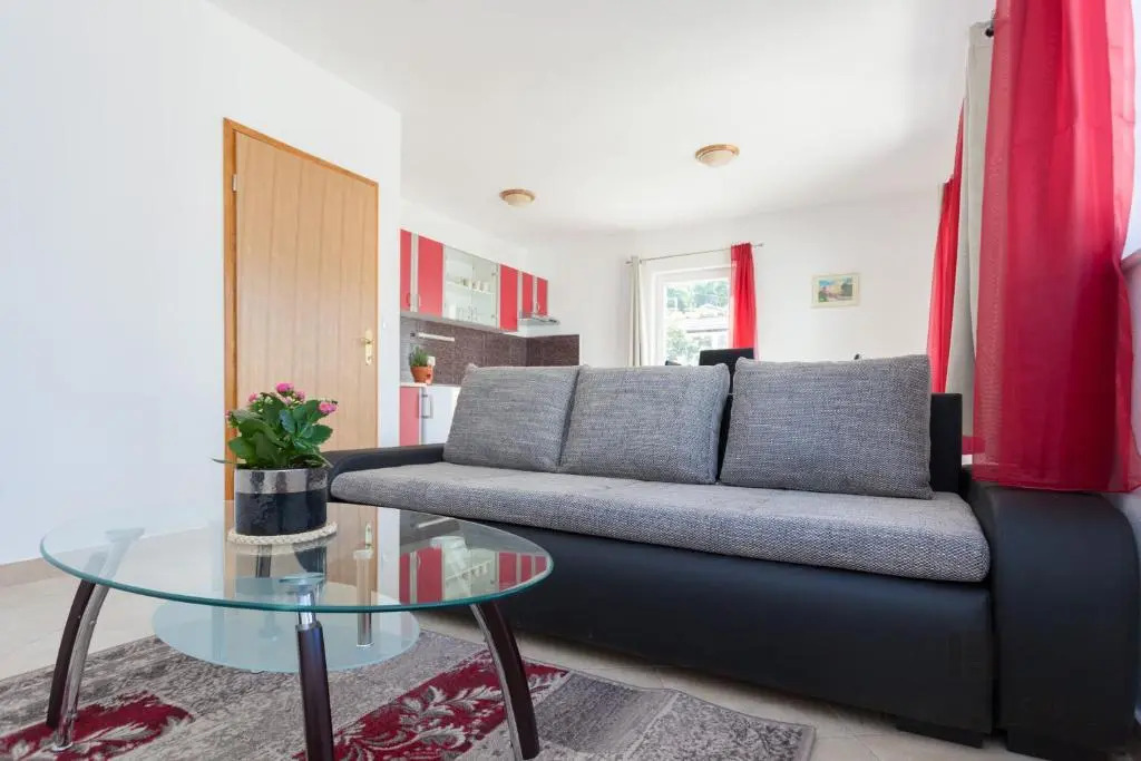 Apartment Rufescens A47