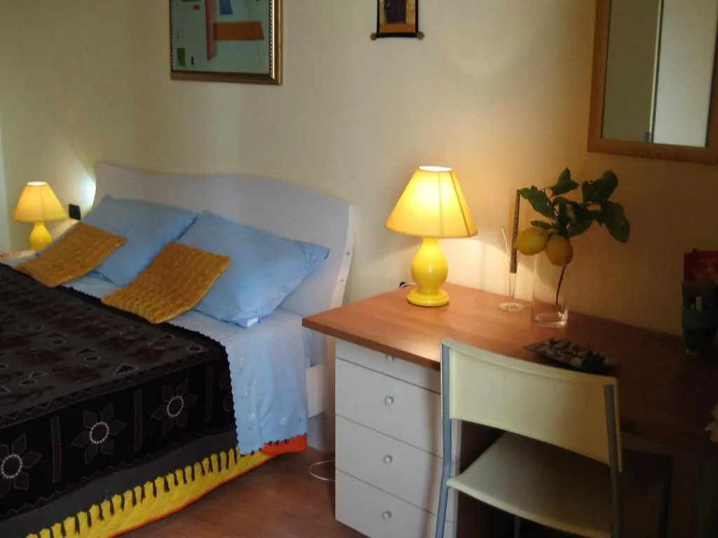 The Lemon Flat