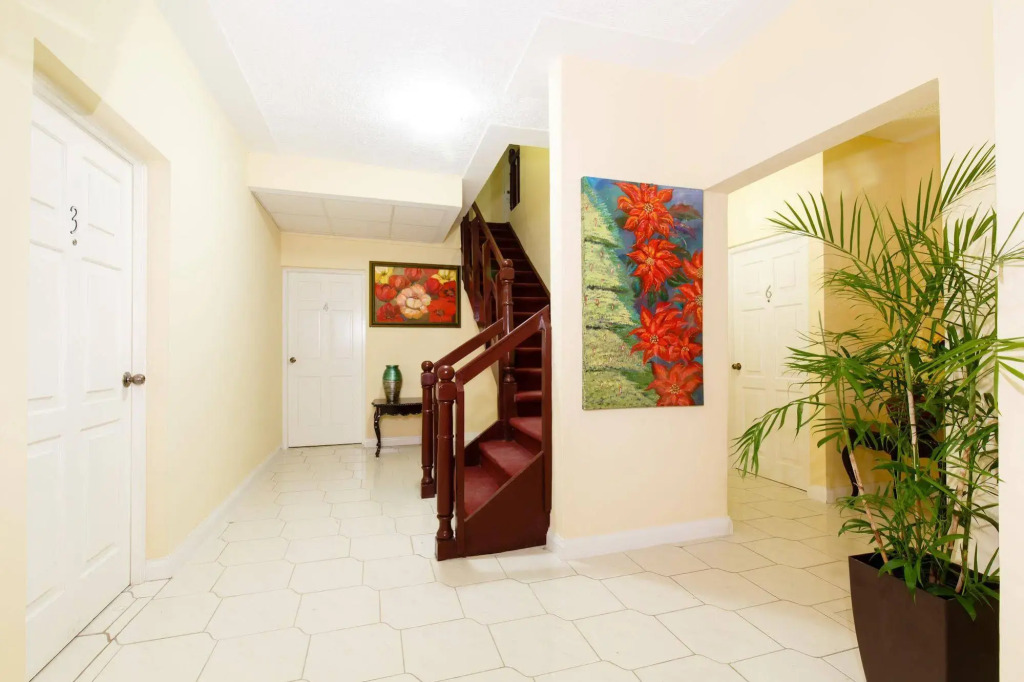 Jasmine Inn