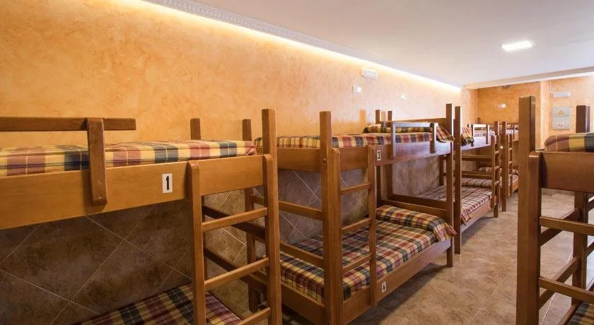 Albergue Cuatro Cantones