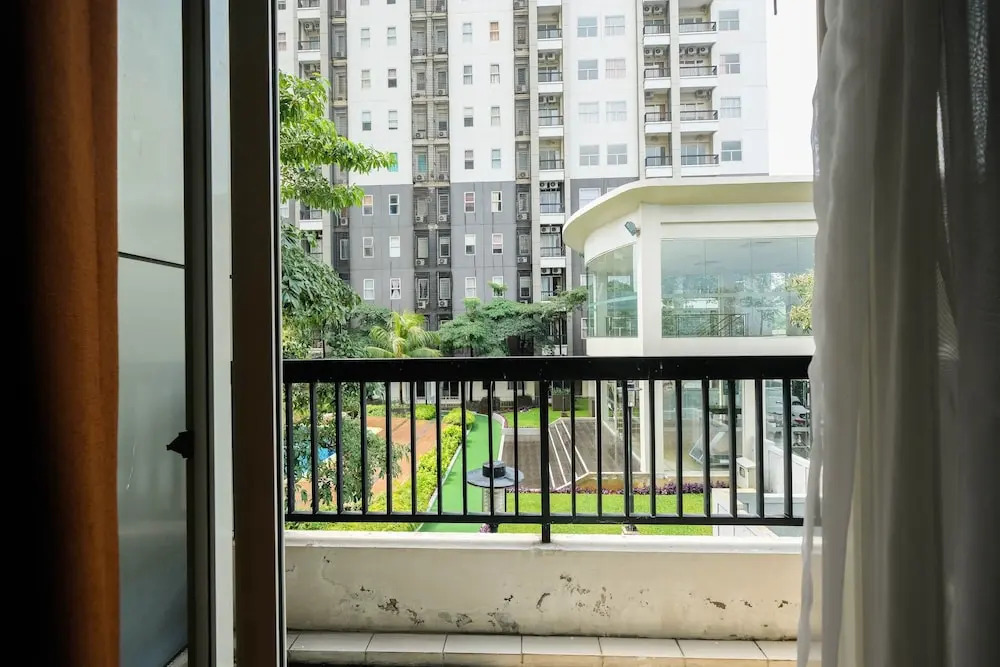 2BR Apartment at Silkwood Residence near Gading Serpong