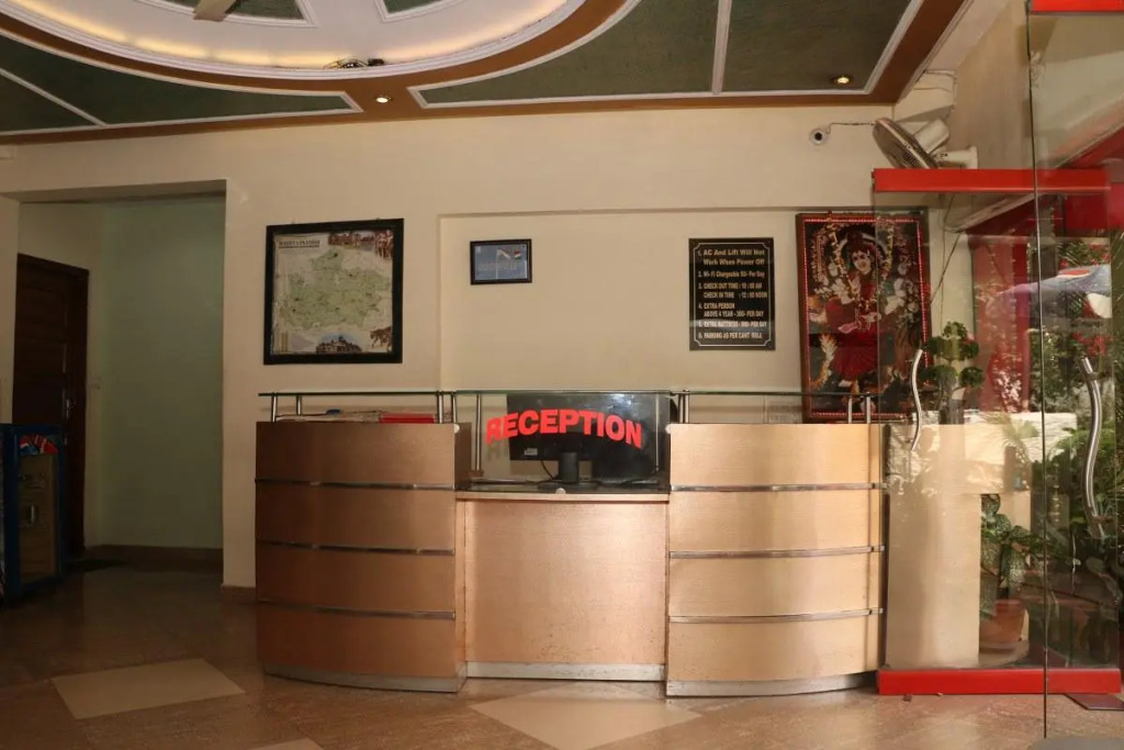 Hotel Amrapali Pachmarhi