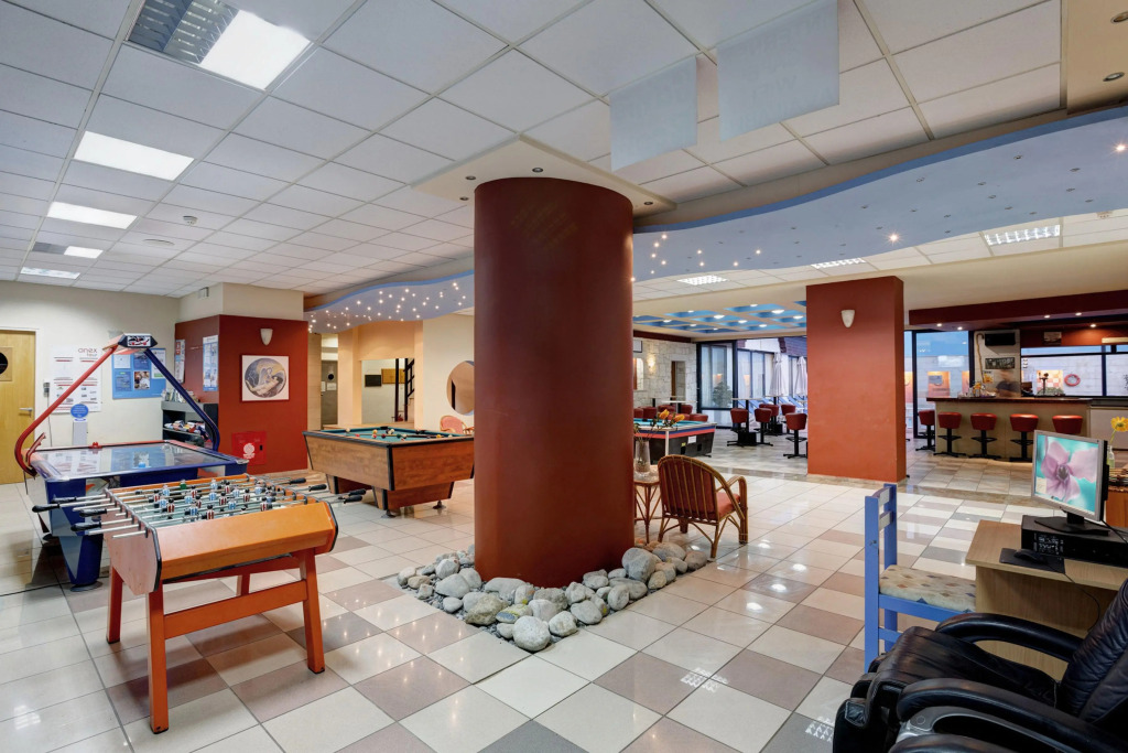 Agrabella Hotel