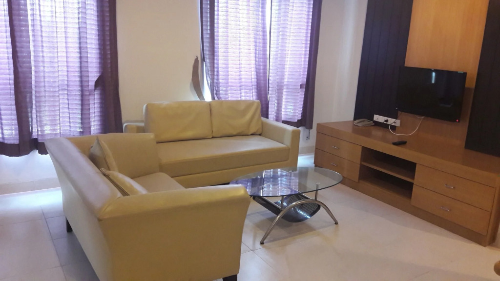 Sena House
