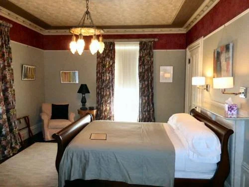 Taylor House Bed and Breakfast
