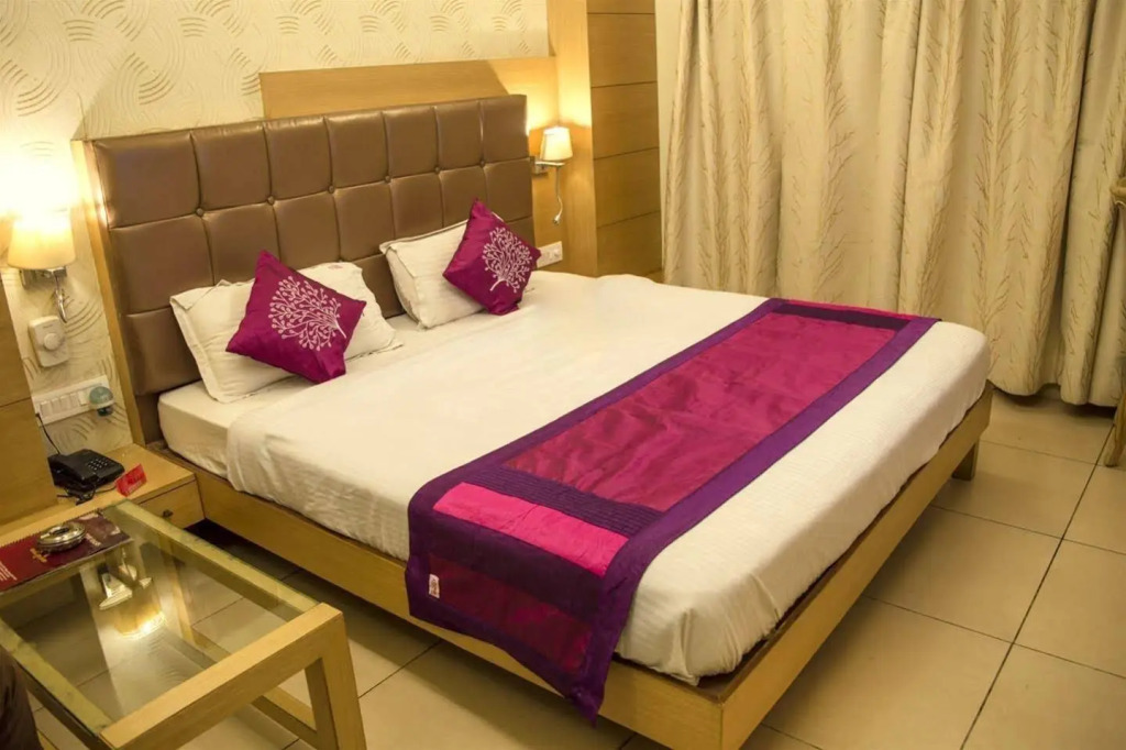 FabHotel Prime The Oasis